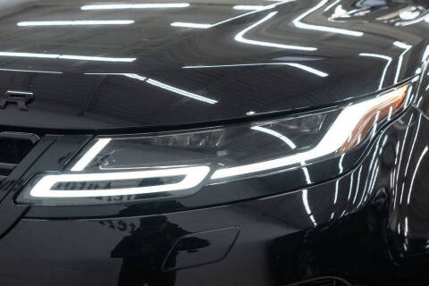 2023 Land Rover Range Rover Evoque P300 R-Dynamic HST