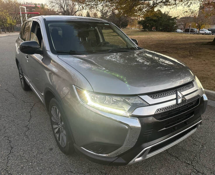 2020 Mitsubishi Outlander for sale at Five Star Auto Group in Corona NY