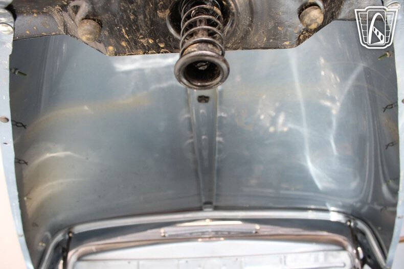 1947 Ford Super Deluxe