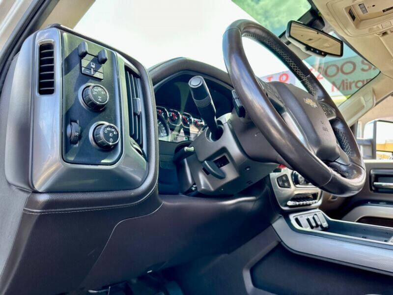 2014 Chevrolet Silverado 1500  - $23,995