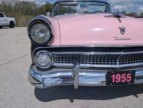 1955 Ford Sunliner