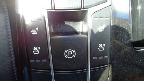 2017 Kia Cadenza Technology