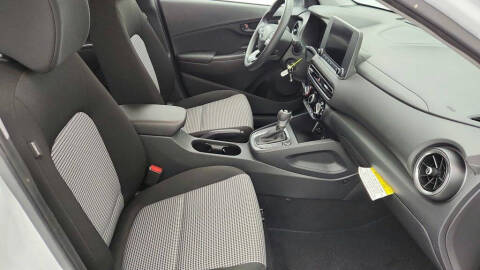 2023 Hyundai Kona SE