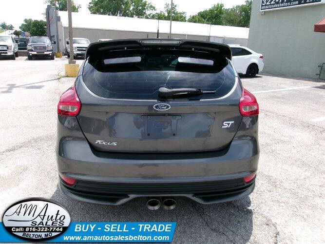 2017 Ford Focus ST