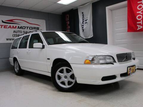 1998 Volvo V70 for sale at TEAM MOTORS LLC in East Dundee IL