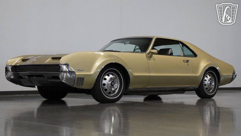 1966 Oldsmobile Toronado