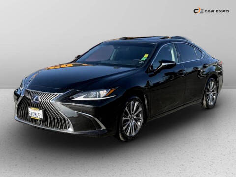 2021 Lexus ES 300h