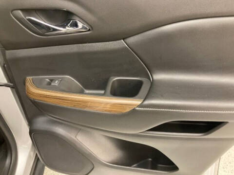 2019 GMC Acadia SLE-1