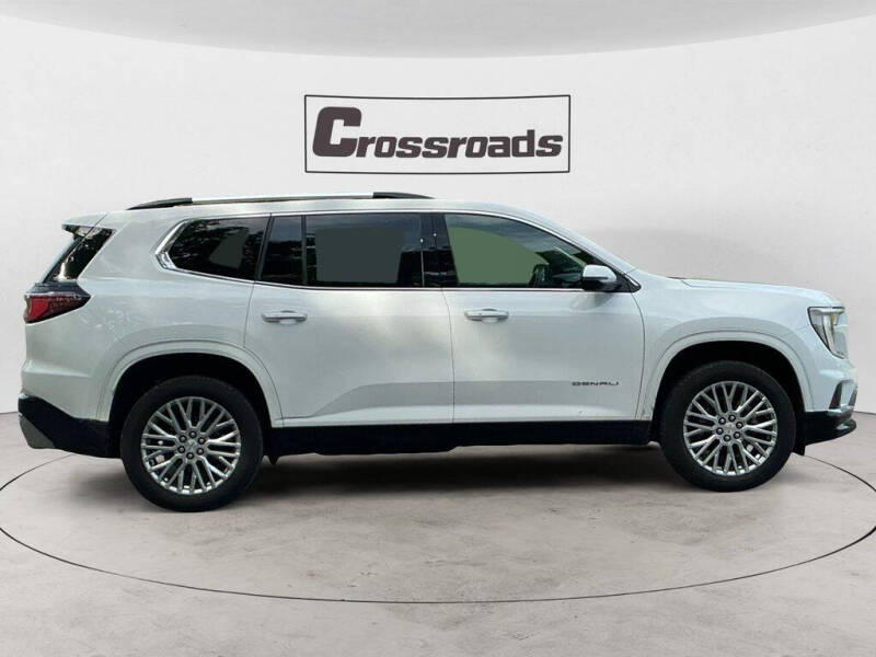 2025 GMC Acadia Denali