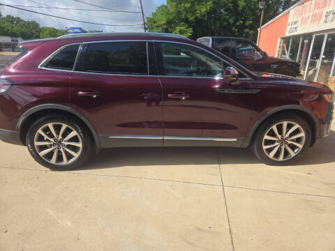 2019 Lincoln Nautilus Select