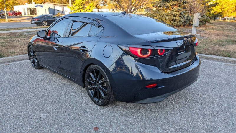 2018 Mazda MAZDA3 Touring