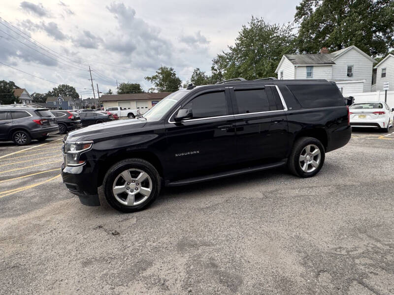 2018 Chevrolet Suburban LT