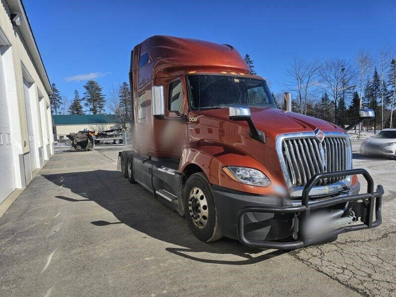 2019 International LT625