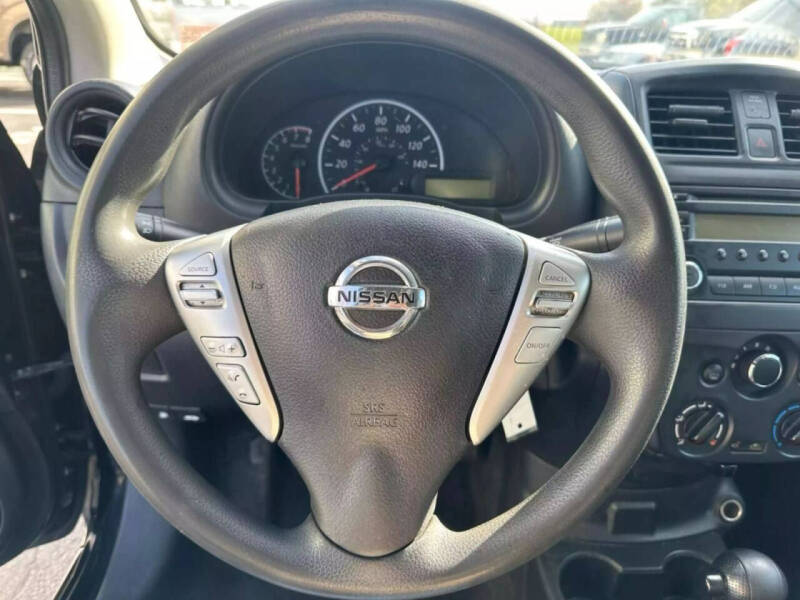 2017 Nissan Versa 1.6 S