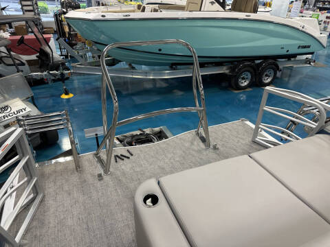 2025 Berkshire 24 UL LE 2.75