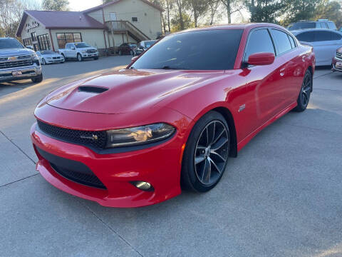 2018 Dodge Charger for sale at Azteca Auto Sales LLC in Des Moines IA