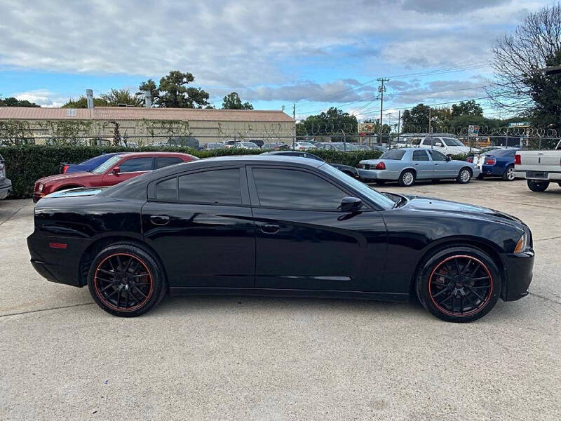 2014 Dodge Charger SE