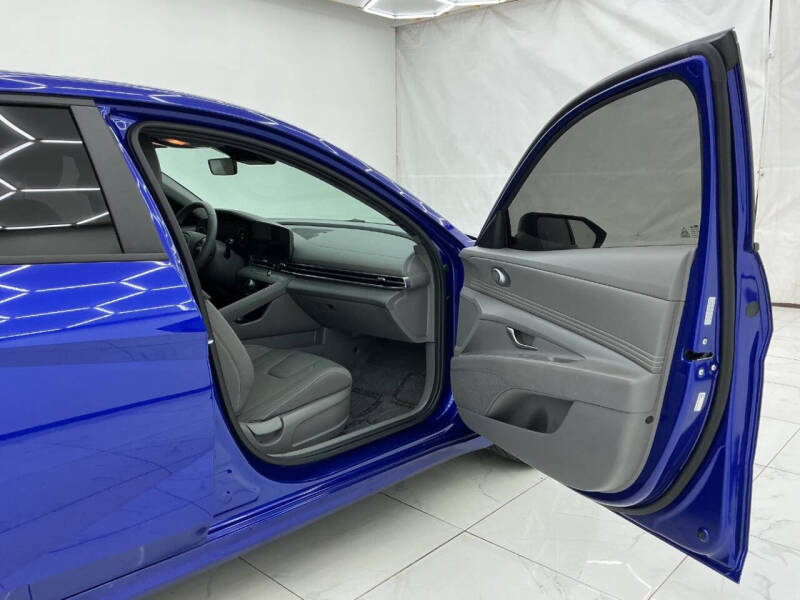 2023 Hyundai Elantra