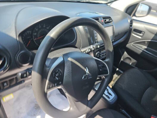 2024 Mitsubishi Mirage ES