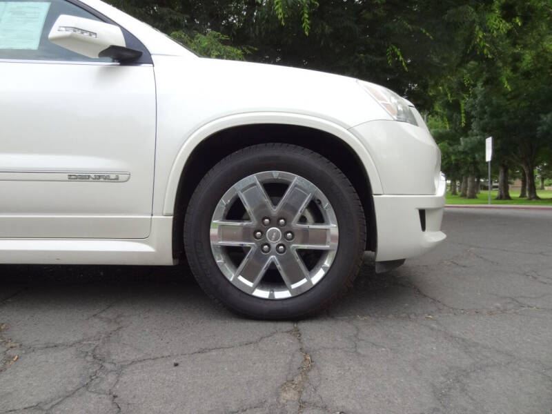 2011 GMC Acadia Denali