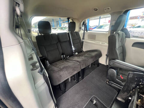 2015 Dodge Grand Caravan SE