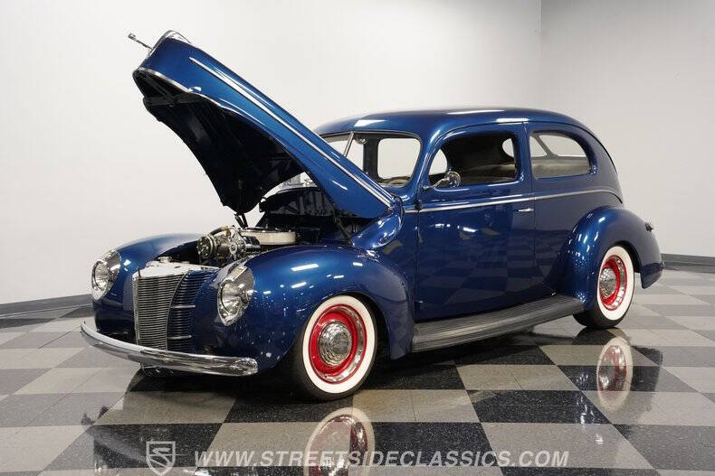 1940 Ford Deluxe