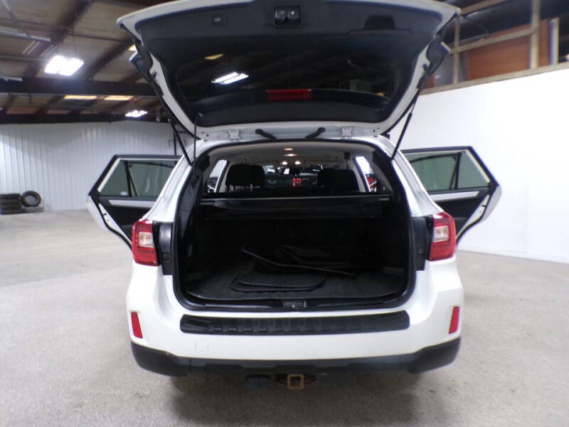 2016 Subaru Outback 2.5i Premium