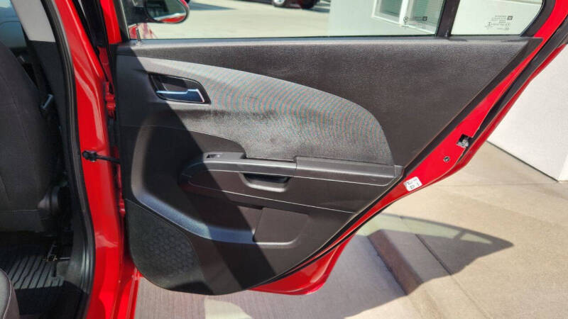 2017 Chevrolet Sonic LT Auto