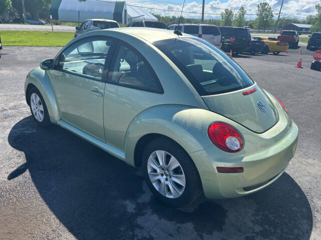 2008 Volkswagen New Beetle for sale at Upstate Auto Gallery in Westmoreland, NY