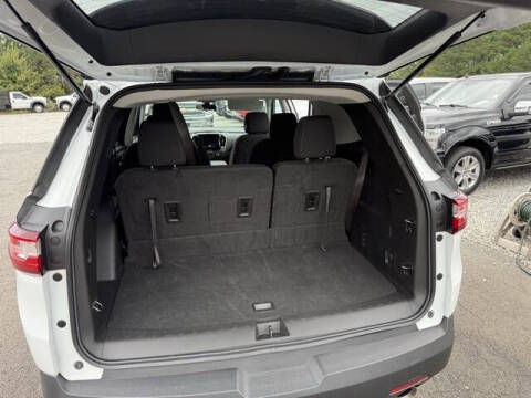 2021 Chevrolet Traverse LT Cloth