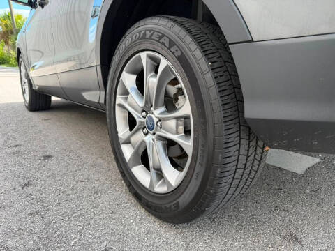2015 Ford Escape Titanium