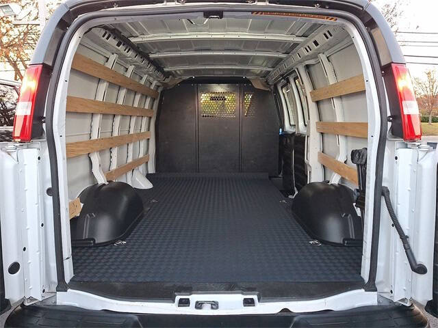 2024 Chevrolet Express 2500