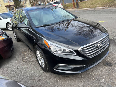 2015 Hyundai Sonata for sale at UNION AUTO SALES in Vauxhall NJ