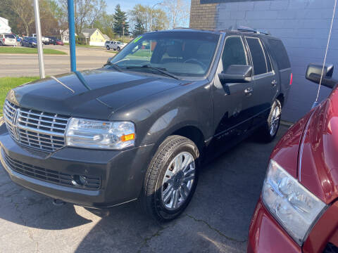 2014 Lincoln Navigator for sale at Lee's Auto Sales in Garden City MI
