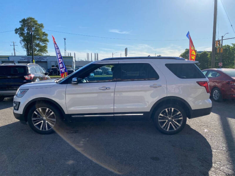 2017 Ford Explorer Platinum