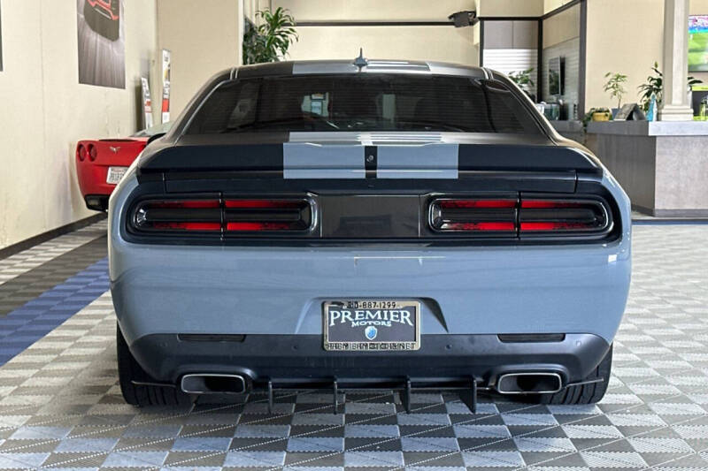 2016 Dodge Challenger