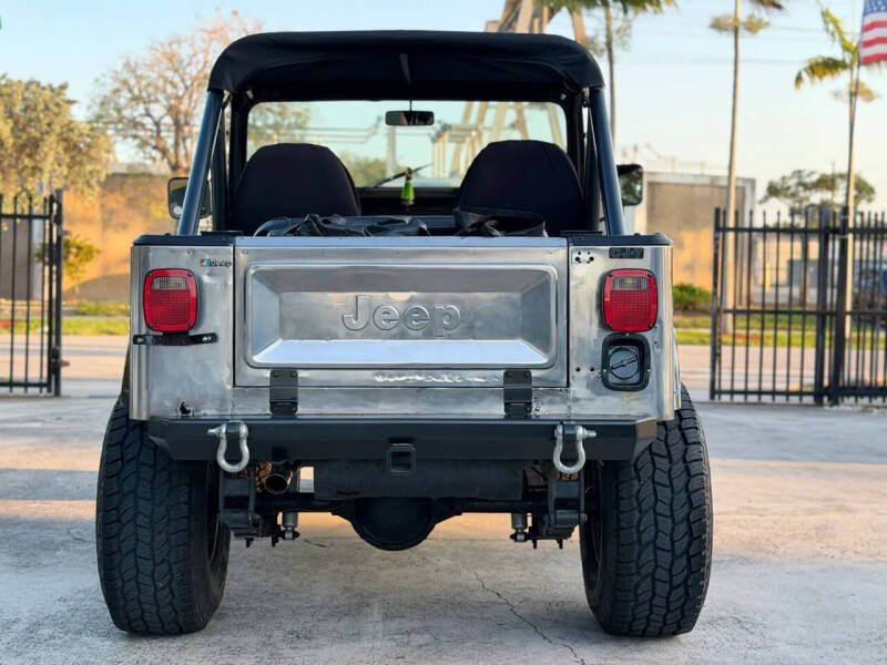 1985 Jeep CJ-7