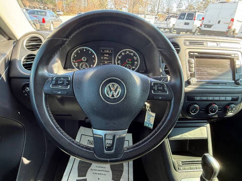 2015 Volkswagen Tiguan S