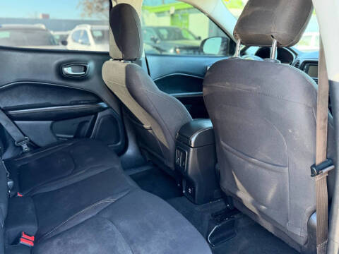 2018 Jeep Compass Sport