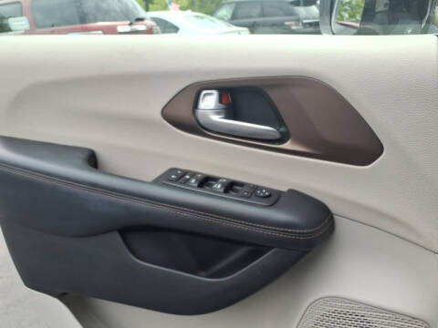 2018 Chrysler Pacifica Touring L