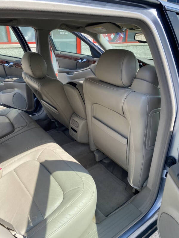 2004 Cadillac DeVille
