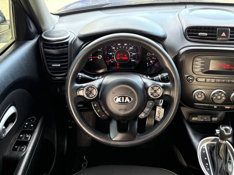 2015 Kia Soul +