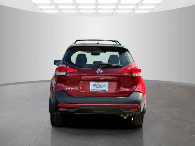 2019 Nissan Kicks SR