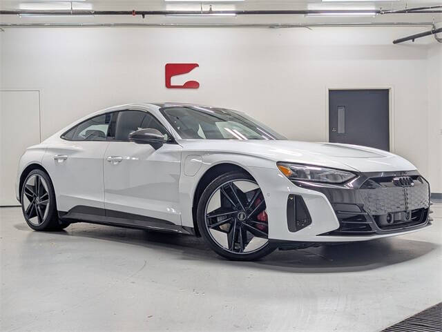 2022 Audi RS e-tron GT quattro