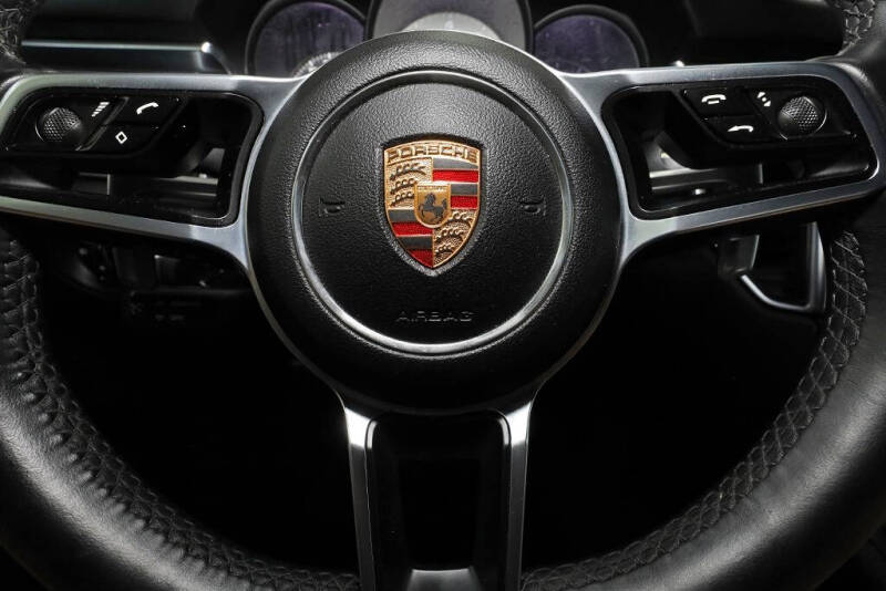 2015 Porsche Macan S