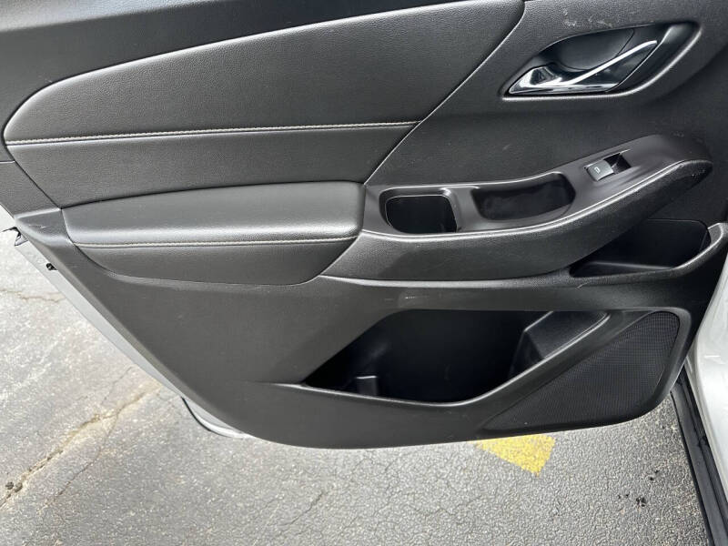 2020 Chevrolet Traverse LS