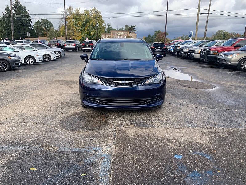 2017 Chrysler Pacifica LX