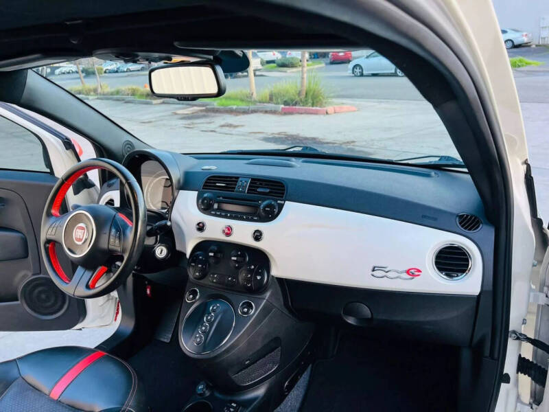 2015 FIAT 500e