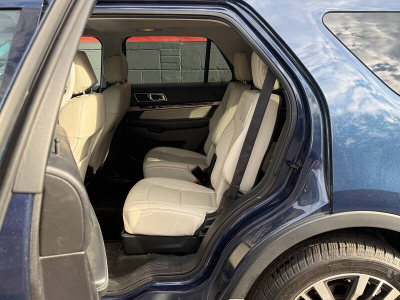 2016 Ford Explorer Platinum