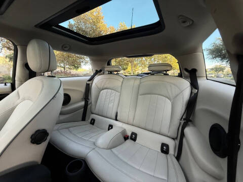 2014 MINI Hardtop Cooper